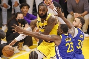 蜘蛛直播_蜘蛛免费NBA在线直播_蜘蛛足球无插件高清观看