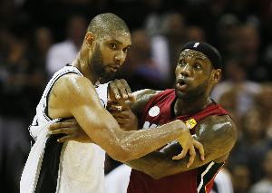 蜘蛛直播-专业体育直播_五大联赛_NBA直播_足球直播